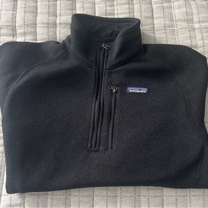 Medium Patagonia black quarter zip
